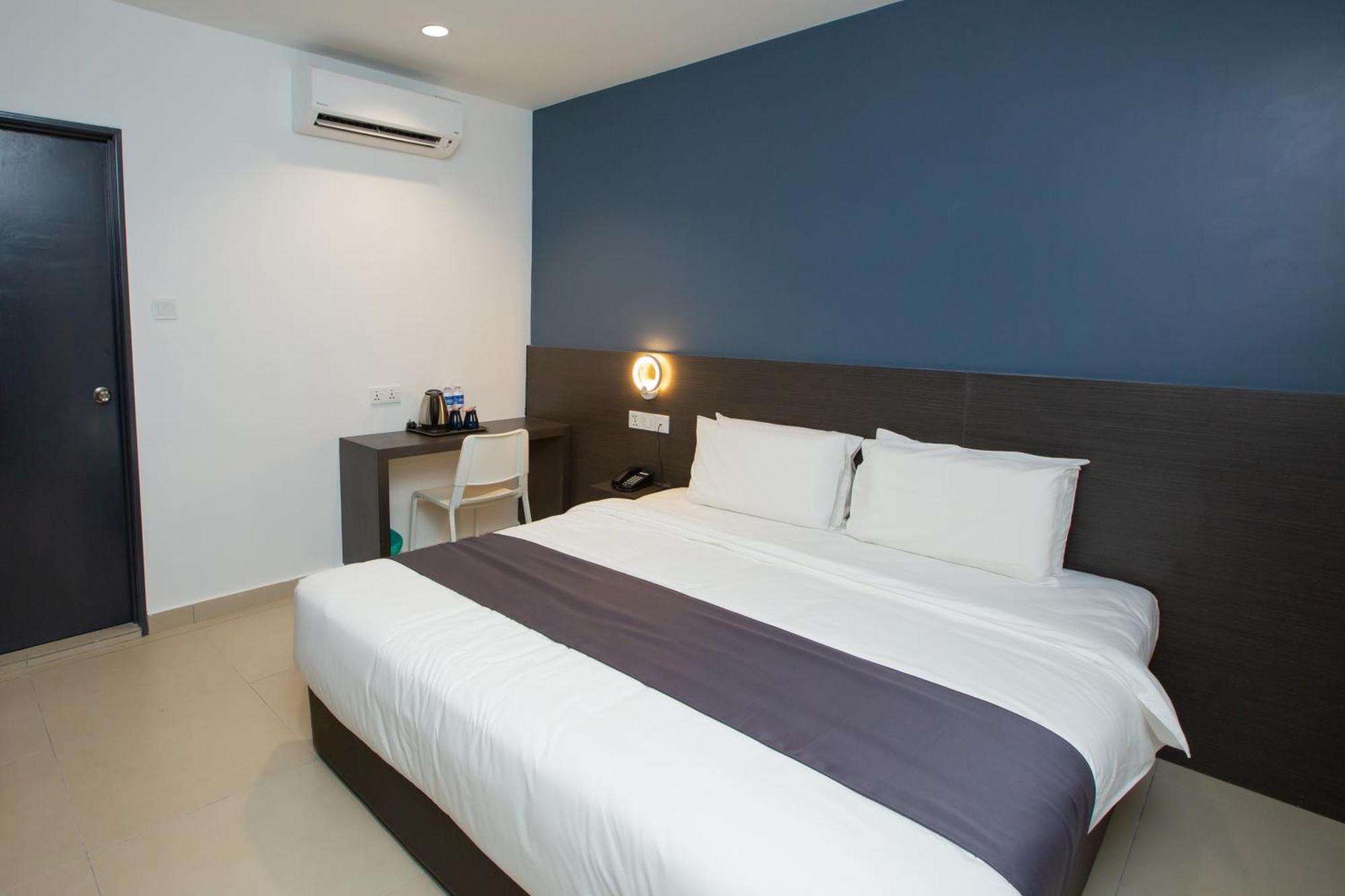 1 Hotel Signature Port Dickson Extérieur photo